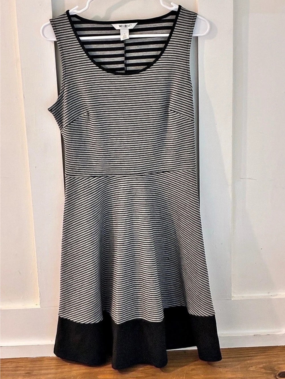 WHBM Striped Midi Dress in Black & White Size 4 Like New